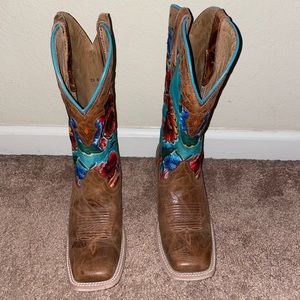 ARIAT FLORAL TEXTILE COWGIRL BOOTS Size 9.5